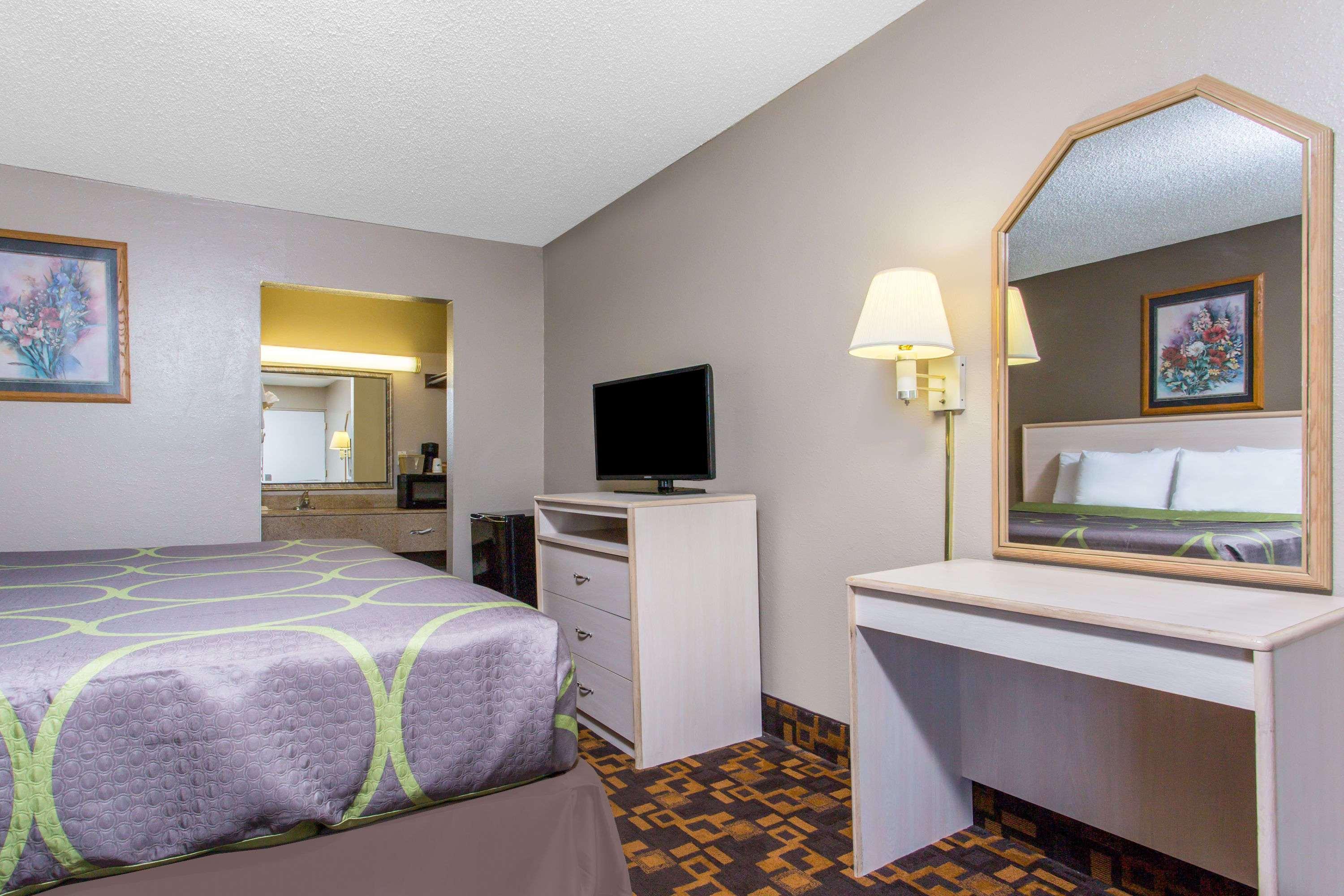 Super 8 By Wyndham Antioch/Nashville South East מראה חיצוני תמונה